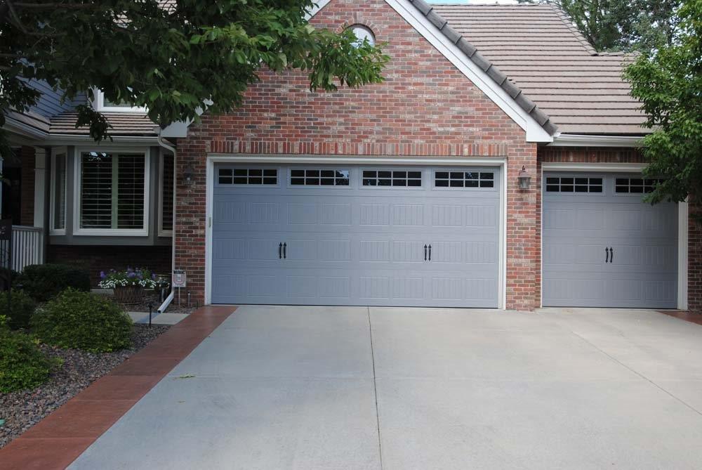 How to Match Your Garage Door to Your Home